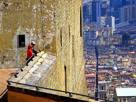 Turisté v Neapoli - ilustraní foto.