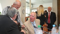 Radní Milan Uhde na volb� generálního �editele �T
