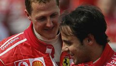 Michael Schumacher a Felipe Massa k sob mli blízko u v dobách spoleného angamá ve Ferrari.