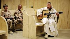 Co zvedá morálku amerických vojáků v Iráku? Heavy metal i rap
