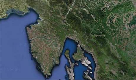 Sporné území moských hranic mezi Chorvatskem a Slovinskem