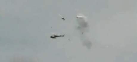 Turitka zachytila sráku letadla s vrtulníkem nad ekou Hudson.