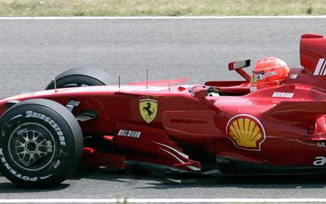 Schumacher zpátky v monopostu F1. 