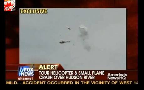 Turitka zachytila sráku letadla s vrtulníkem nad ekou Hudson.