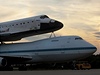 Jumbo Jet peváel i raketoplán Atlantis