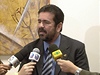 Wallace Souza - brazilský poslanec-moderátor, který si objednával vrady