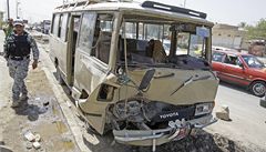 Pi atenttech v irckm Mosulu zemelo 41 lid, 150 zrannch 