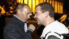 Hra o Kreml: Medvedv jde proti Putinovi