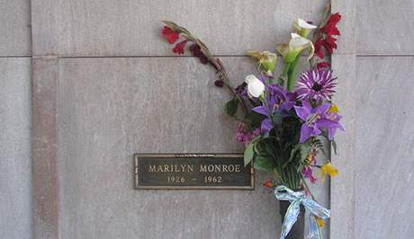 Hrobka Marilyn Monroe