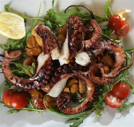 Restaurace Mirellie - grilovan chobotnice.