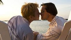 I Love You Phillip Morris: Carrey ve vrcholn form a lska jako poselstv