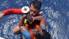 Záchrana pasaérky po potopení trajektu