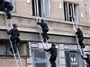 Policie zadrela 13. záí ráno squattery, kteí v sobotu obsadili dm na Albertov v Praze 2.