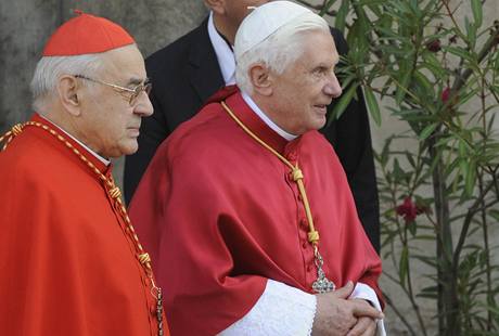 Miloslav Vlk a pape Benedikt XVI. 