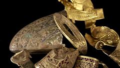 Zlaté p�edm�ty z pokladu