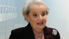 Madeleine Albrightová na zahájení výstavy