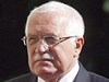 Prezident Václav Klaus navtívil Albánii. Na fotografii s albánským prezidentem Bamirem Topim (vpravo).