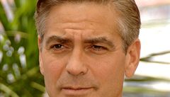 Herec Clooney nakupoval v Itlii sr a zablokoval dopravu