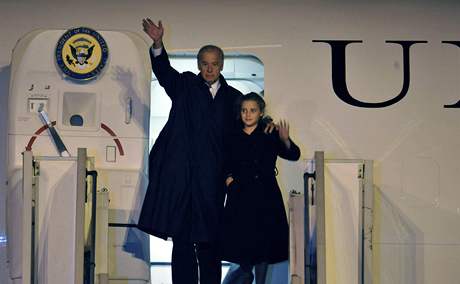 Americký viceprezident Joe Biden piletl 22. íjna na praské Ruzynské letit.