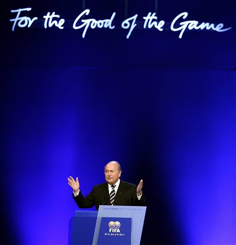 Prezident FIFA Seep Butller