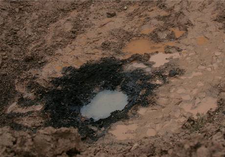 Kráter po údajném meteoritu v Lotyšsku