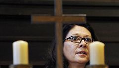 Rakouská soudkyn� Andrea Humerová p�ed za�átkem procesu s Josefem Fritzlem.