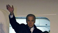 Viceprezident USA Biden piletl do Prahy, ei ekaj 'tak trochu' omluvu