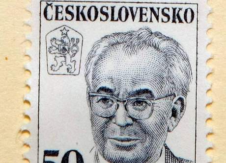 Gustav Husák na známce