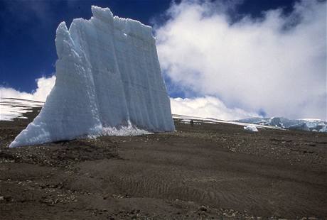 Tající sněhy Kilimandžára