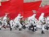 Vojáci v historických uniformách si na Rudém námstí pipomnli 7.listopad