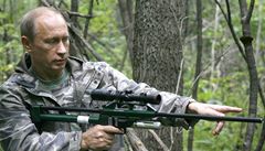 Putin míí uspávací pukou na tygra