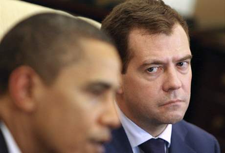 Ruský prezident D. medvedv a jeho americký protjk B. Obama