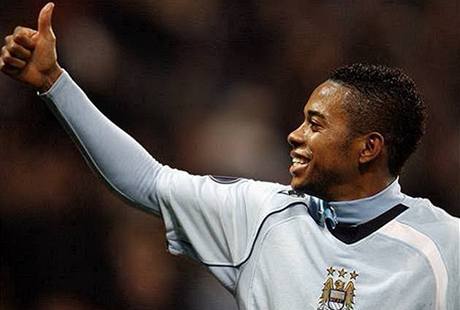 Hvzda Manchesteru City Robinho se raduje.