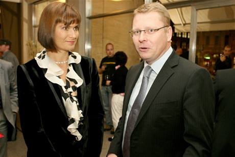 editelka eské miss Michaela Maláové a politik Petr Hejma.