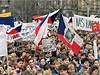 Demonstrace na podporu Havlovy kandidatury na prezidenta, Václavák 19. prosince