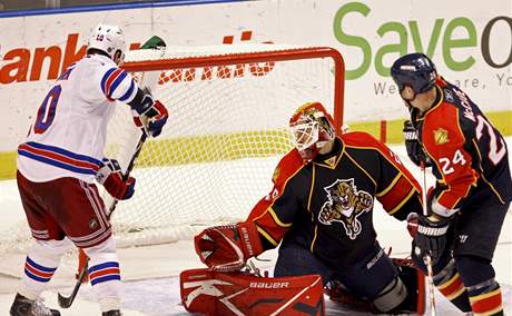 Marian Gáborík stílí branku, která jej vynesla do ela kanadského bodování NHL.