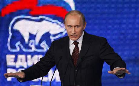 Ruský premiér Vladimir Putin pi projevu na kongresu strany Jednotné Rusko
