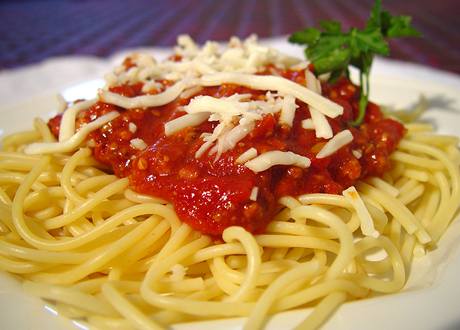Špagety s omáčkou