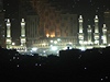 Zaala muslimská pou do Mekky. Na snímku osvtlená Velká Meita.