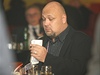 Vlivný ústecký podnikatel a delegát kongresu ODS Patrik Oulický se chystá zaplatit láhev vína, kterou vypil se Stedoechem Ivo Rittigem a nkdejím senátorem Alexandrem Novákem. 