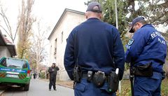 Policisté ped univerzitou v Pécsi