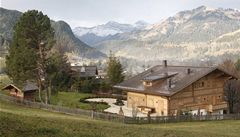 Alpská chata Romana Polanského se mění v luxusní vězení
