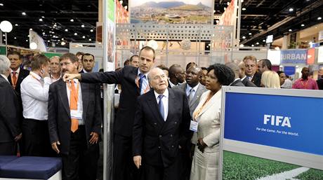 Sepp Blatter na návtv Jihoafrické republiky.