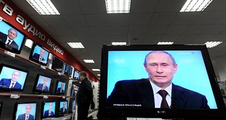 Putin v televizní debat.