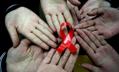 Boj proti AIDS.