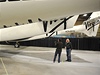 Richard Branson doprovodil novináe a k lodi SpaceShipTwo 