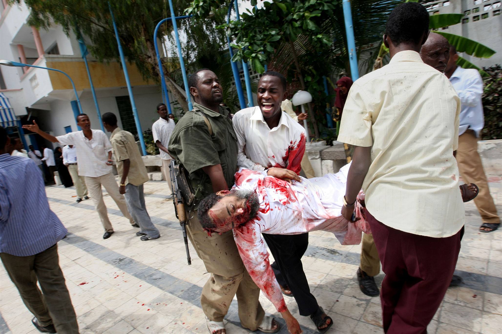 Pi toku v somlskm Mogadiu zahynulo 19 lid vetn t ministr