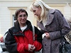 Matka holiky po setkání s dcerou v Dtském centru Brno v ulici Hlinky