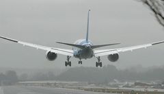 Nový typ Boeingu 787 Dreamline dnes úsp�n� uskute�nil první zku�ební let.