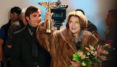 Here�ka Emília Va�áryová p�i natá�ení filmu Nestyda.